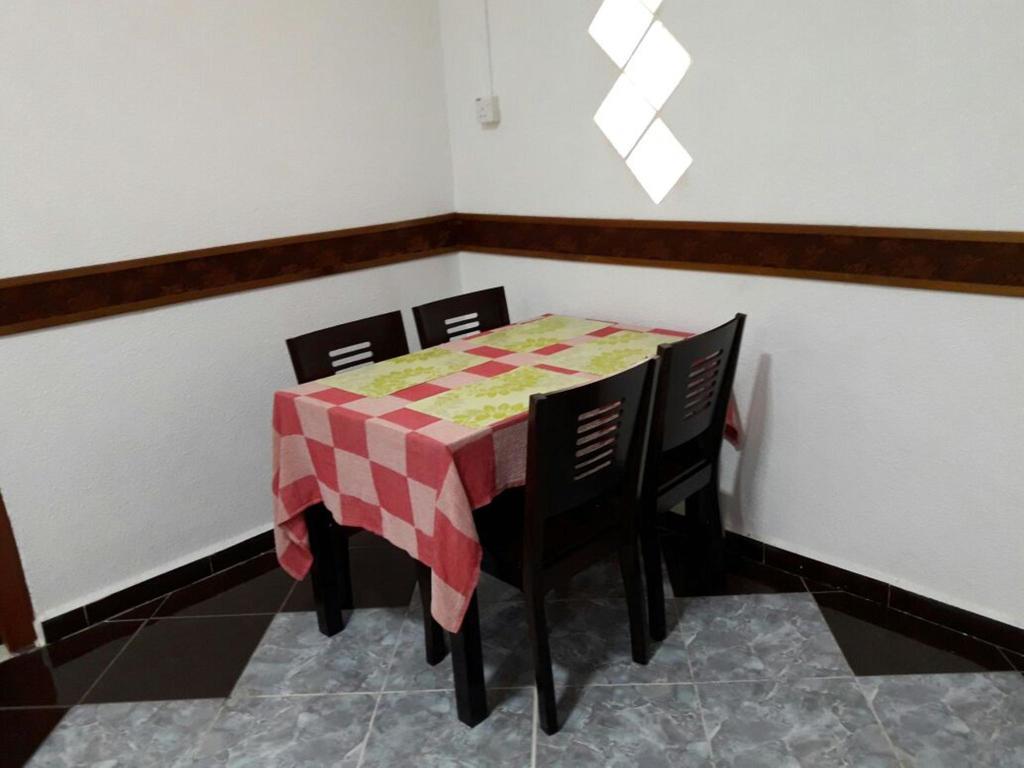 Nur Muslim Homestay At 코타바하루 외부 사진