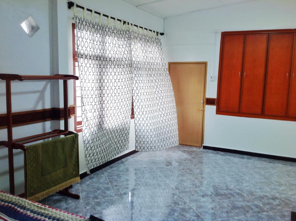 Nur Muslim Homestay At 코타바하루 외부 사진